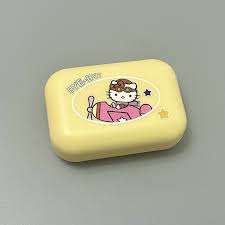Hộp đựng kính áp tròng Hello Kitty
